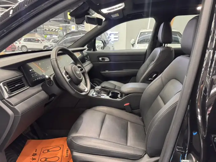 Li Auto ONE 2021 Model Extended Range 6 seat Edition – фото 8