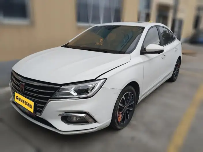 Roewe i5 2020 Model 1.5L Automatic 4G Connected Luxury Ultimate Edition