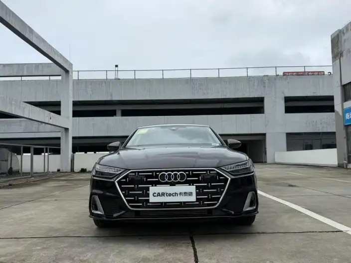 Audi A7 L 2025 Model 45 TFSI Luxury Model