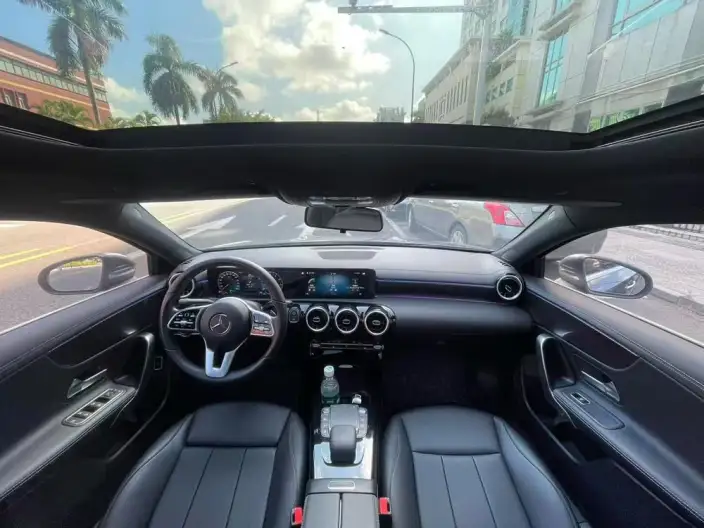 Mercedes-Benz A-class 2022 Model Facelift II A 200 L Sports sedan Fashion Edition – фото 7