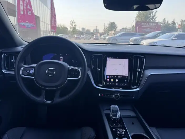 Volvo S60 2025 Model B5 Smart Elegance Sports Edition – фото 10