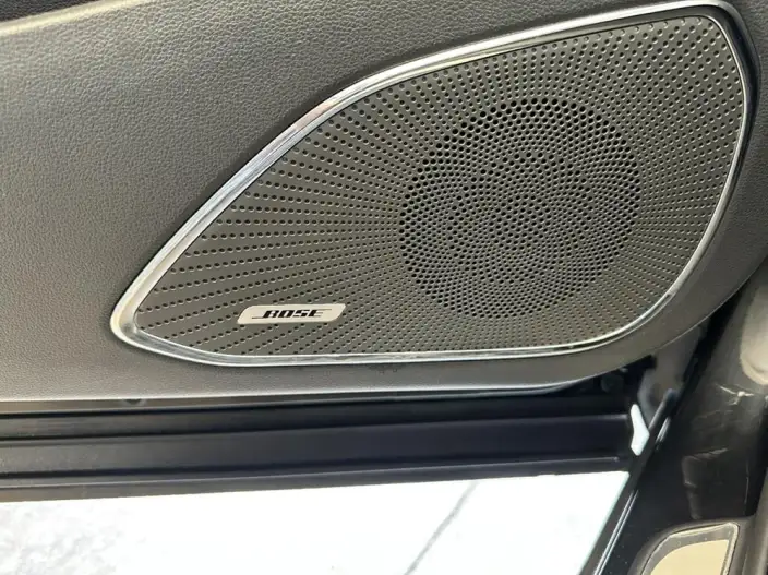 Hongqi HS5 2022 Model 2.0T Smart Flag Enjoy Edition – фото 10