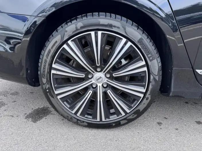 Volvo S90 2025 Model B5 Smart Range Deluxe Edition – фото 7