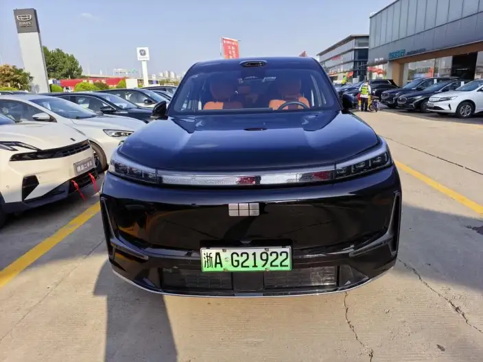 Geely M9 2025 Model 230km 2WD Tiggo Edition