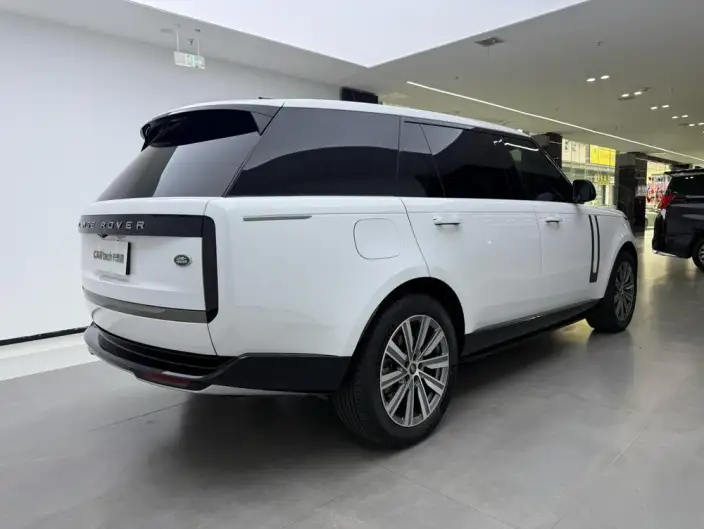 Range Rover 2023 Model 3.0 L6 400PS Shengshi VII seat Extended Edition – фото 6
