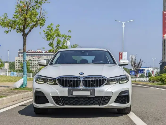 BMW 3 Series 2020 Model 325Li M Sports Set