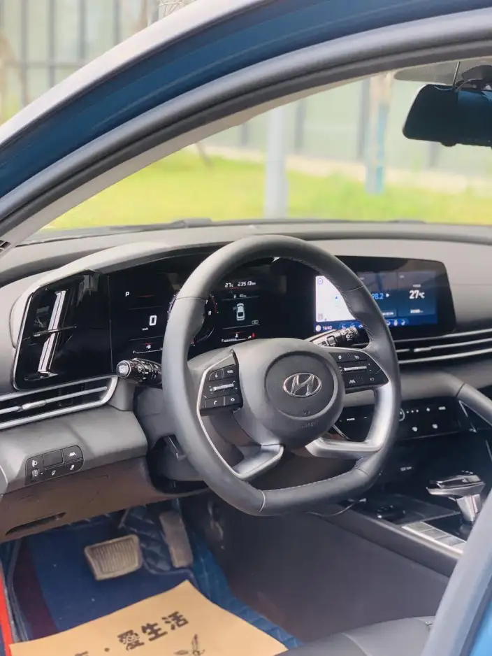 Hyundai Ioniq 2022 Model 1.5L CVT GLX Elite Edition – фото 5