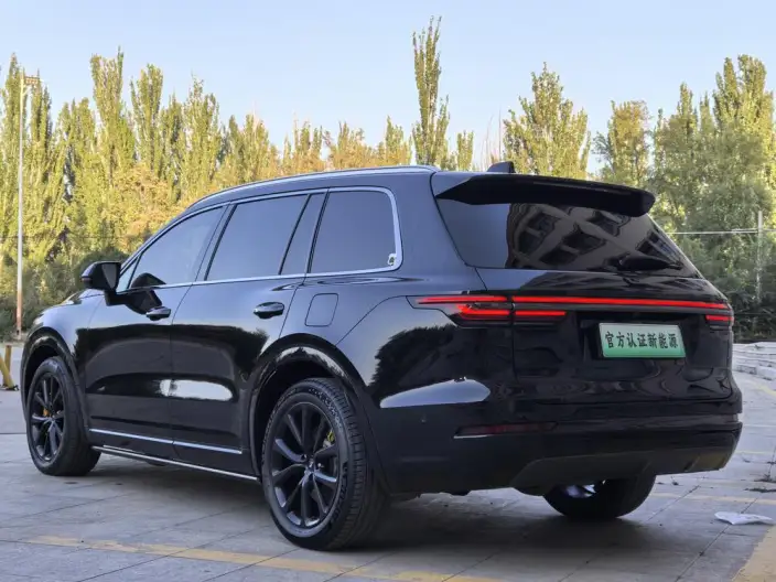 Li Auto ONE 2021 Model Extended Range 6 seat Edition – фото 5