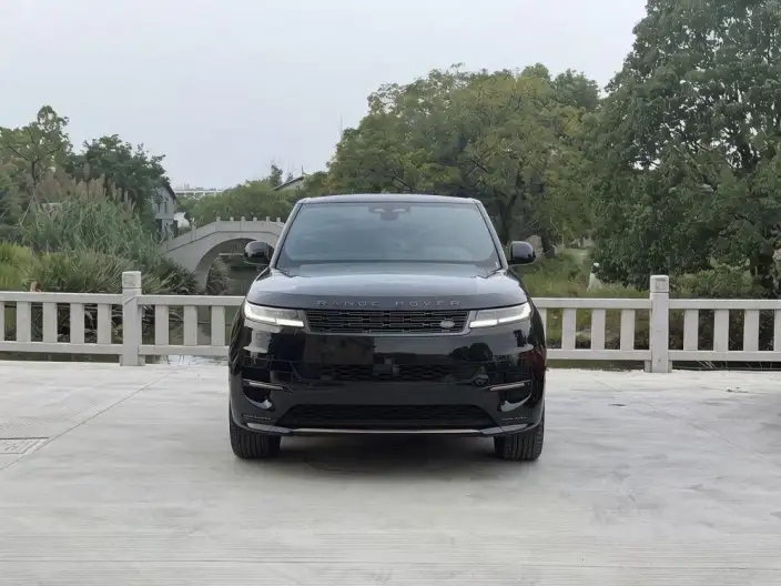 Range Rover Sport 2024 Model 400PS DYNAMIC SE