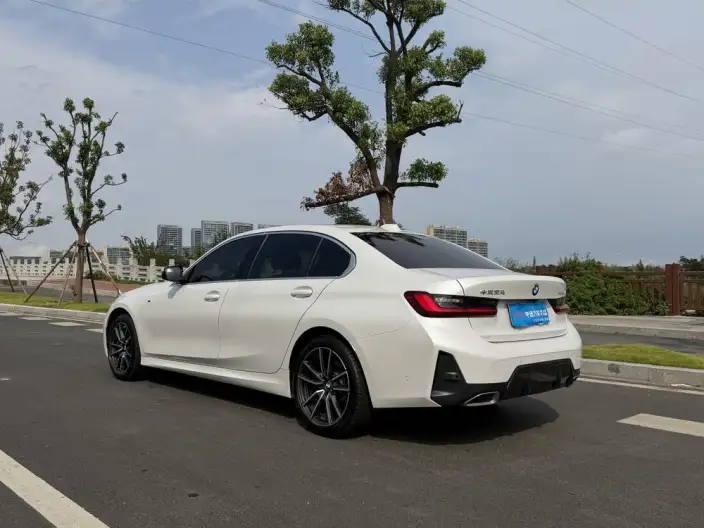 BMW 3 Series 2023 Model 325Li M Sports Set – фото 5