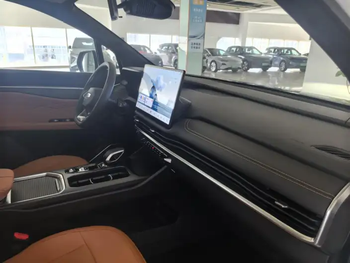 Haoyue L 2024 Model 2.0TD DCT Luxury Model – фото 9