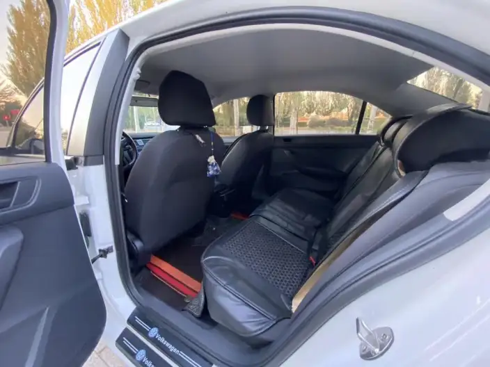 Volkswagen Santana 2021 Model 1.5L Manual Fashion edition – фото 9