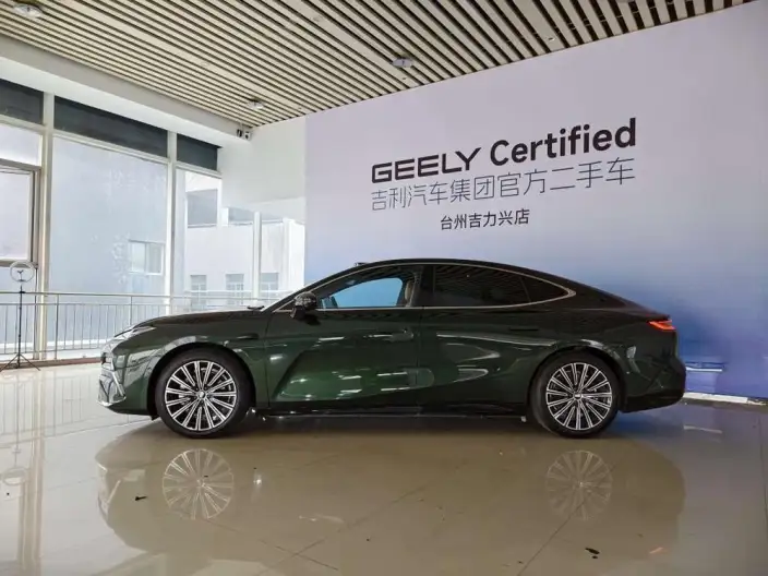 Geely Galaxy E8 PHEV 2025 Model 130km EM-P Tiggo Edition