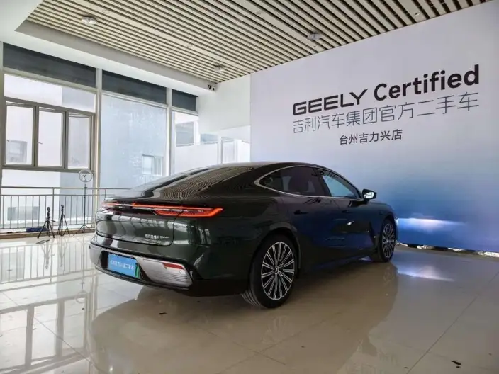 Geely Galaxy E8 PHEV 2025 Model 130km EM-P Tiggo Edition – фото 9