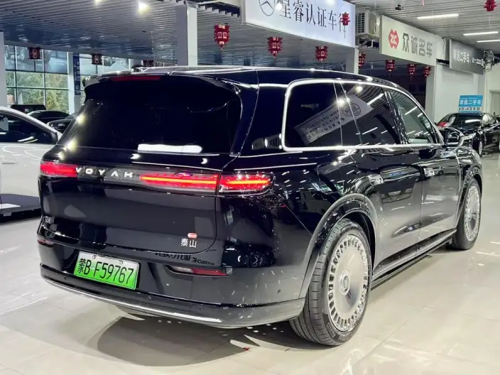 Voyah Taishan P HEV 2026 Model Max+ Edition – фото 5
