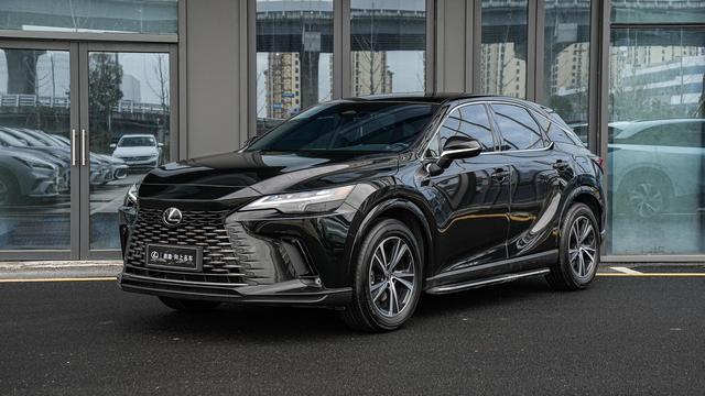 Lexus RX 2025 Model 3 50h Two-Wheel Drive Joy f ul Edition