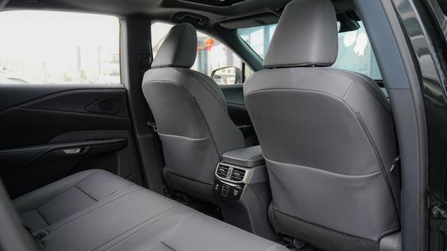 Lexus RX 2025 Model 3 50h Two-Wheel Drive Joy f ul Edition – фото 13