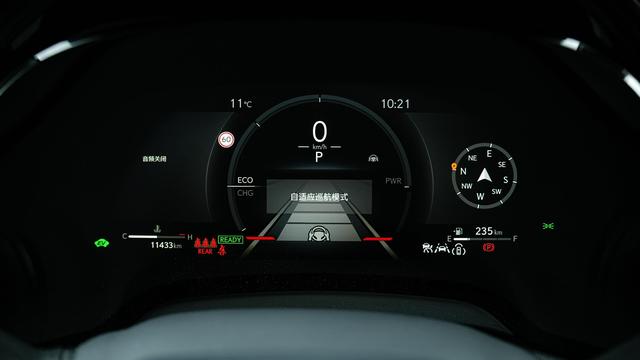 Lexus RX 2025 Model 3 50h Two-Wheel Drive Joy f ul Edition – фото 23