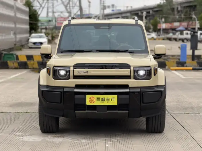 iCAR V27 2026 Model 200km 4WD Falcon500
