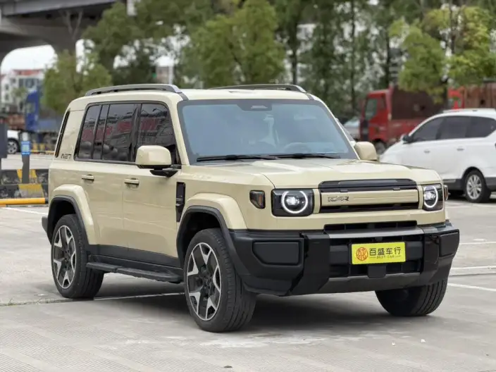 iCAR V27 2026 Model 200km 4WD Falcon500