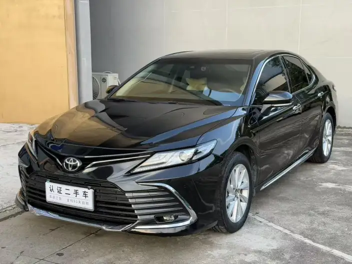 Toyota Camry 2023 Model 2.0G Deluxe Edition – фото 1