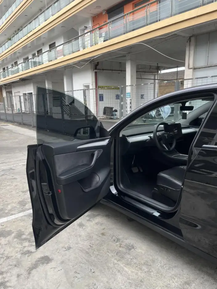 Model Y 2023 Model Rear-wheel drive version – фото 5