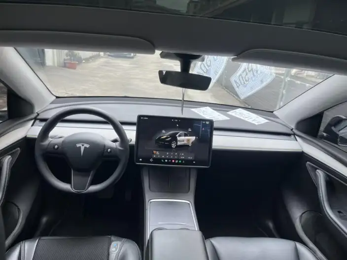 Model Y 2023 Model Rear-wheel drive version – фото 9