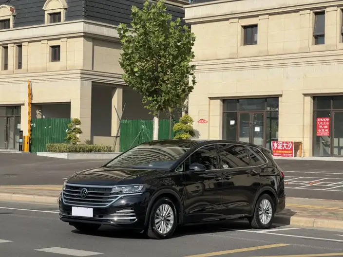 Viloran 2020 Model 330TSI Business Edition – фото 1