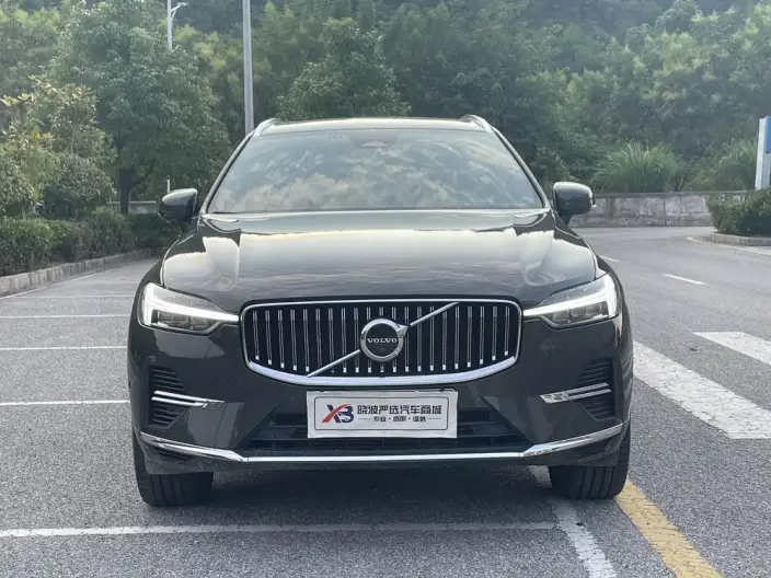 Volvo XC60 PHEV 2022 Model T8 4WD Long Battery Life Pro Smart Elegance Deluxe Edition – фото 2