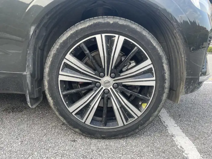 Volvo XC60 PHEV 2022 Model T8 4WD Long Battery Life Pro Smart Elegance Deluxe Edition – фото 9