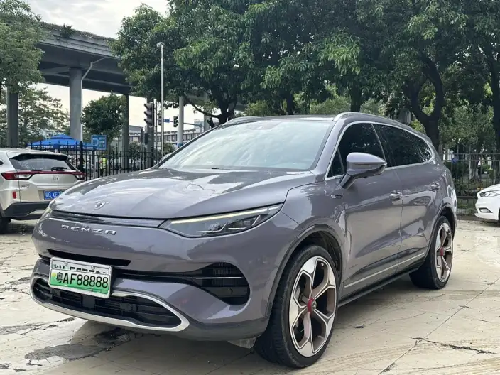 Denza X PHEV 2020 Model 2.0T Ultimate Edition