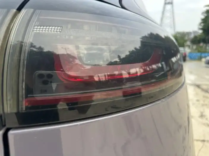 Denza X PHEV 2020 Model 2.0T Ultimate Edition – фото 10
