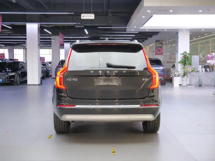 Volvo XC90 2022 Model B5 Zhixing Deluxe Edition 7 seat – фото 6