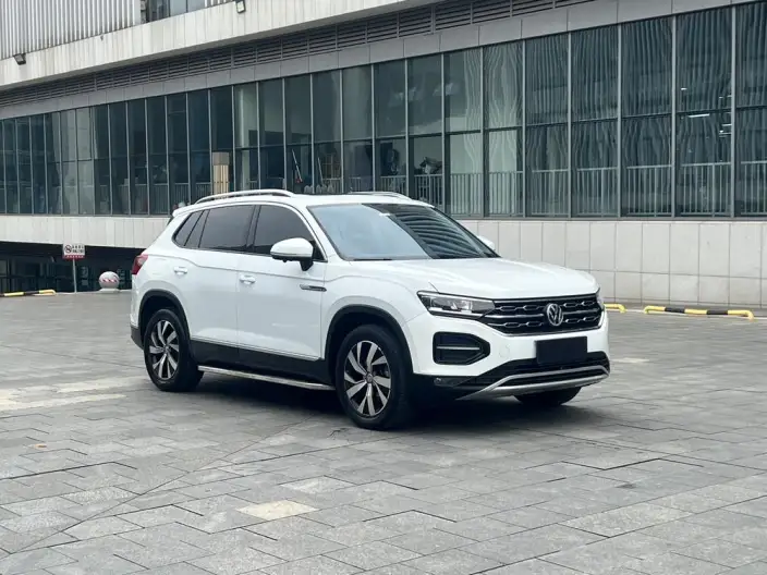 Volkswagen Tayron 2021 Model 330TSI 2WD Luxury Zhilian Edition Plus – фото 3