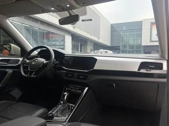 Volkswagen Tayron 2021 Model 330TSI 2WD Luxury Zhilian Edition Plus – фото 9