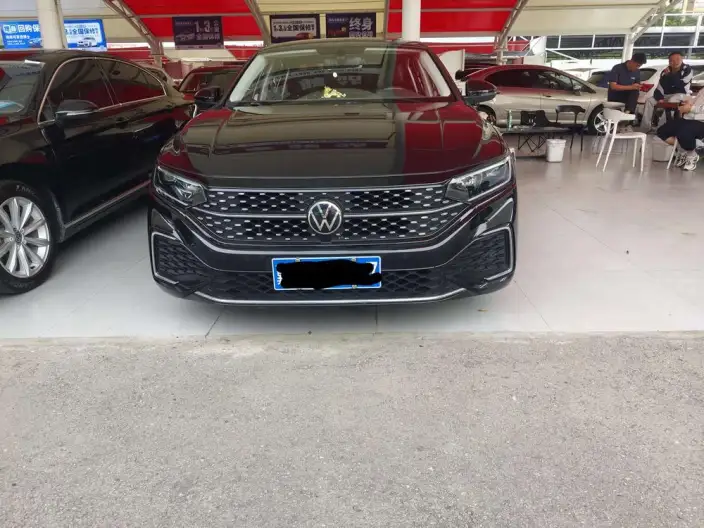 Volkswagen Passat 2022 Model 330TSI Starry sky Elite Edition – фото 2