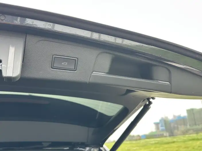 Volkswagen Teramont 2024 Model 380TSI 4WD Respect Deluxe Edition – фото 9