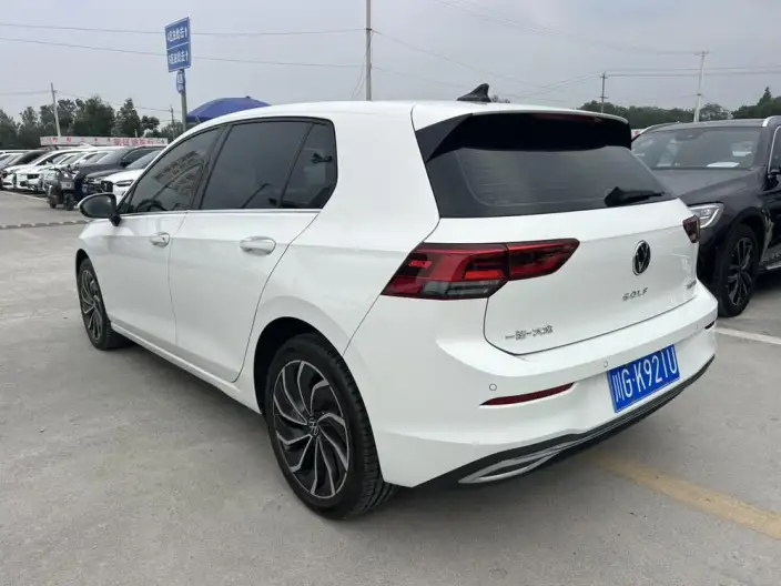Volkswagen Golf 2021 Model 280TSI DSG Pro – фото 4