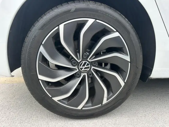 Volkswagen Golf 2021 Model 280TSI DSG Pro – фото 8
