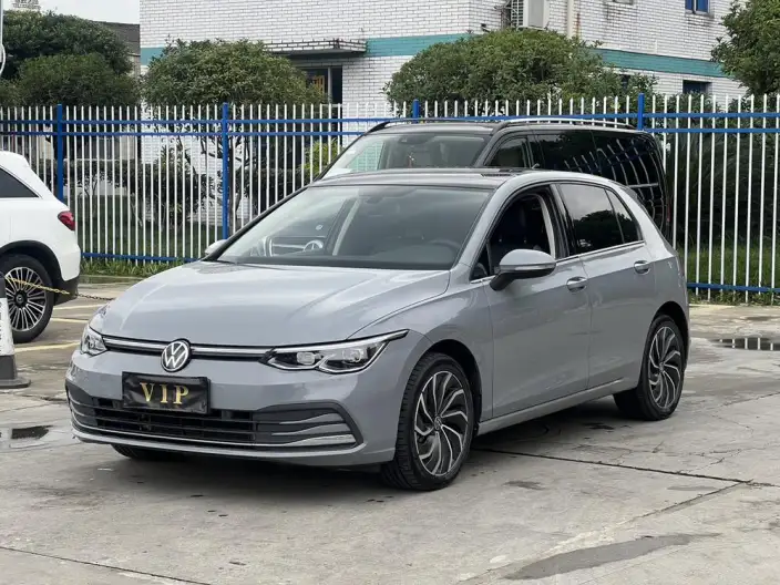 Volkswagen Golf 2023 Model 280TSI DSG Pro – фото 1
