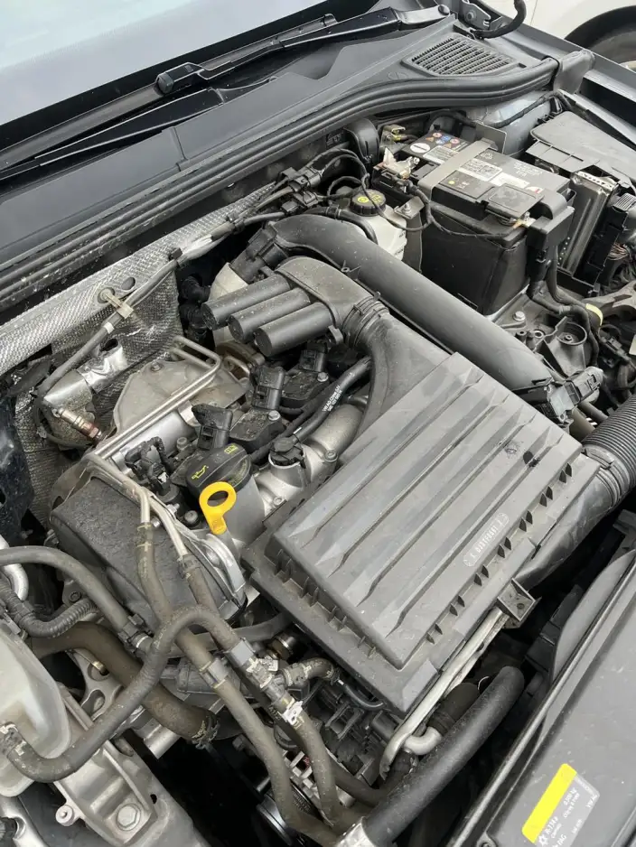 Volkswagen Golf 2023 Model 280TSI DSG Pro – фото 5