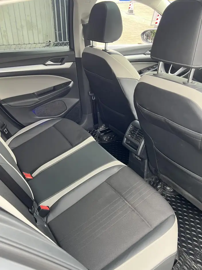 Volkswagen Golf 2023 Model 280TSI DSG Pro – фото 7