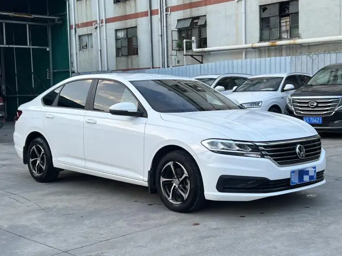 Volkswagen Lavida 2022 Model 1.5L Automatic Fashion edition – фото 3