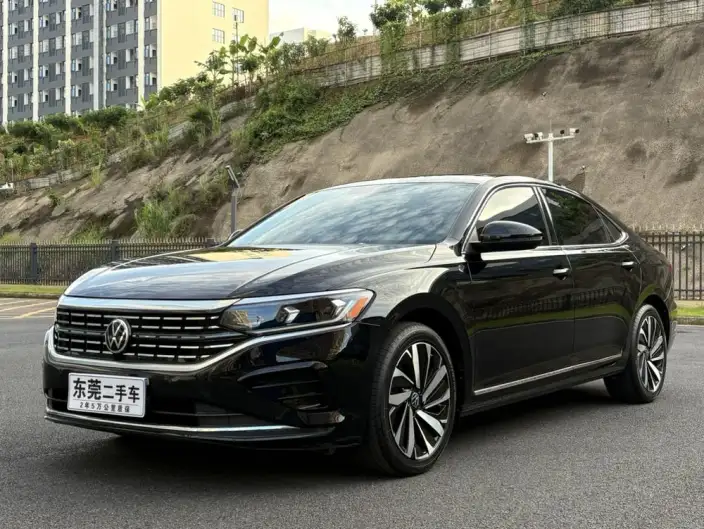 Volkswagen Passat 2023 Model Facelift 330TSI Elite Edition – фото 1