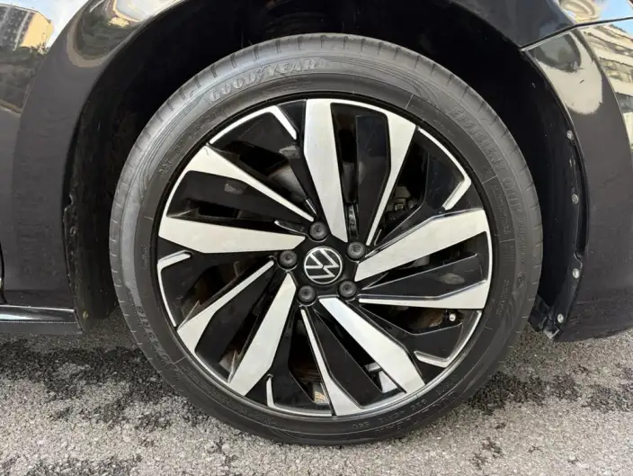 Volkswagen Passat 2023 Model Facelift 330TSI Elite Edition – фото 8