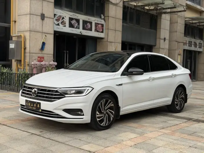 Volkswagen Sagitar 2022 Model 280TSI DSG Flying Version – фото 1