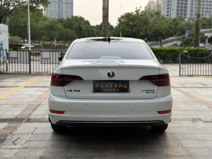 Volkswagen Sagitar 2022 Model 280TSI DSG Flying Version – фото 5