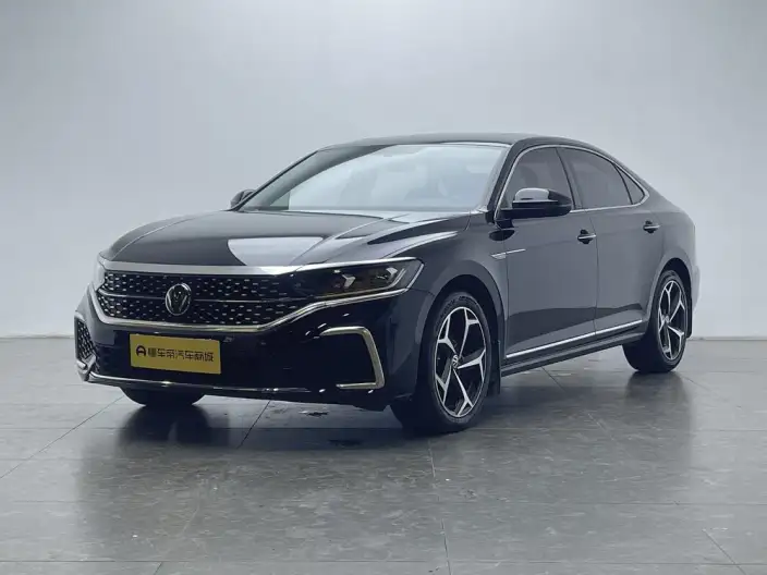Volkswagen Passat 2024 Model 330TSI Starry sky Elite Edition – фото 1