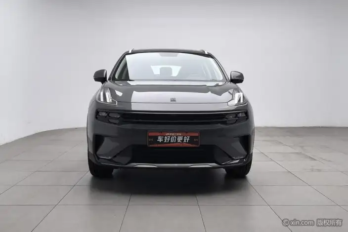 Lynk & Co 06 EM-P 2020 Model Plus – фото 2