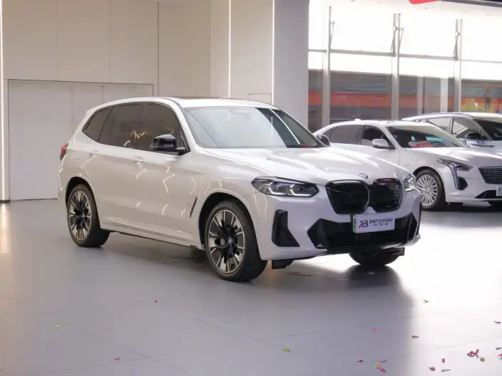 BMW iX3 2024 Model Chuangling Model – фото 3